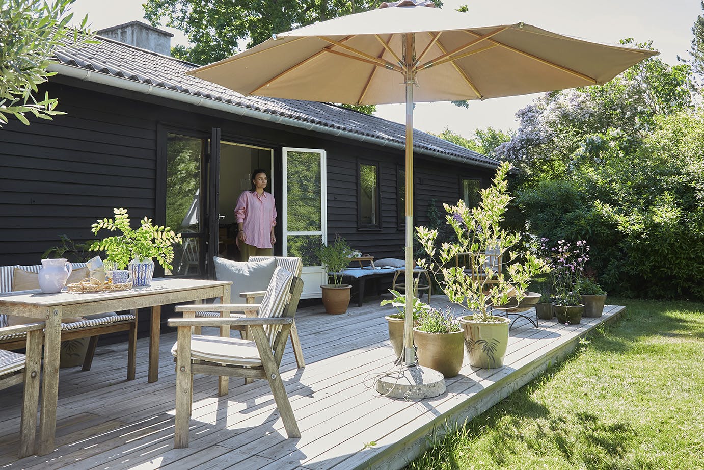 chilidegnbom220726 Sommerhytte treterrasse